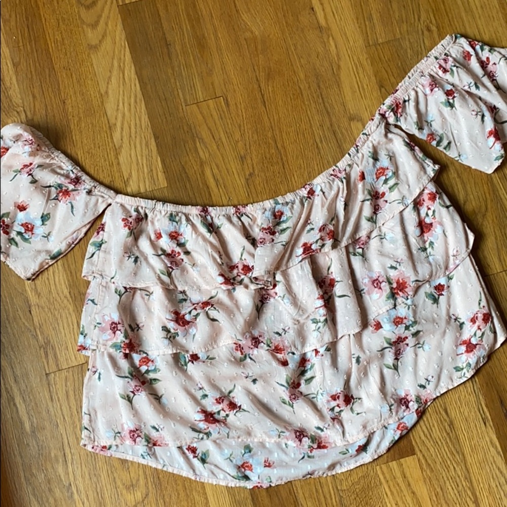 American Eagle Off the Shoulder Floral Top